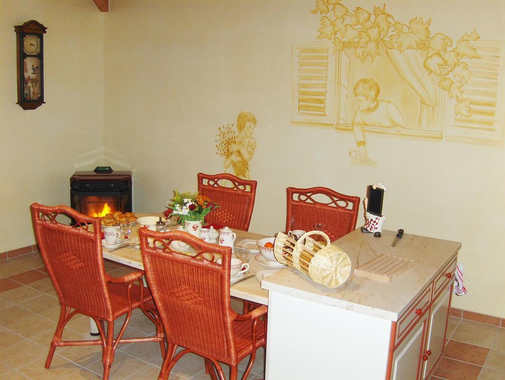 Villa La p'tite Boulonne Festigny  Exterior foto